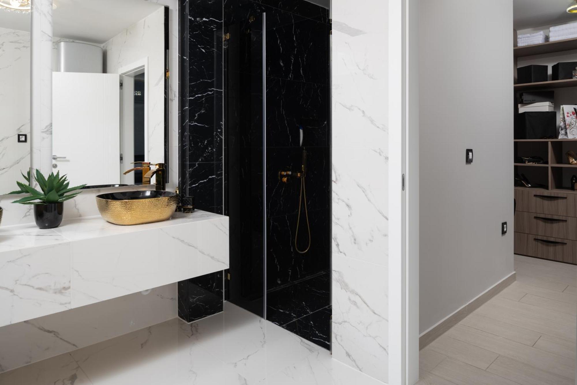 Luxury Penthouse Nubu Villa